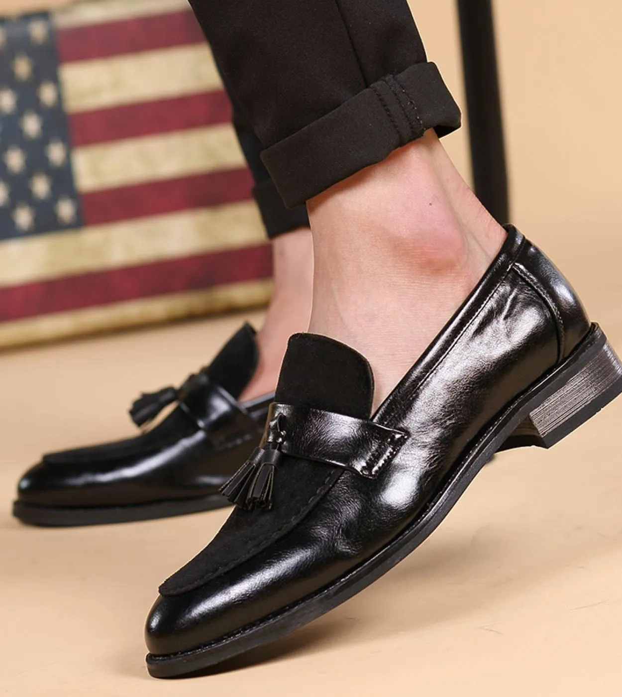 2022 nuove scarpe in pelle primavera slip on mocassini uomo comodo lusso Oxford uomo nero mens classico brogue pelle scamosciata