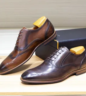 Classic Brogue Style Uomo Wingtip Oxford Scarpe eleganti in vera pelle Fatte a mano Stringate Business Office Wedding Formal Fo