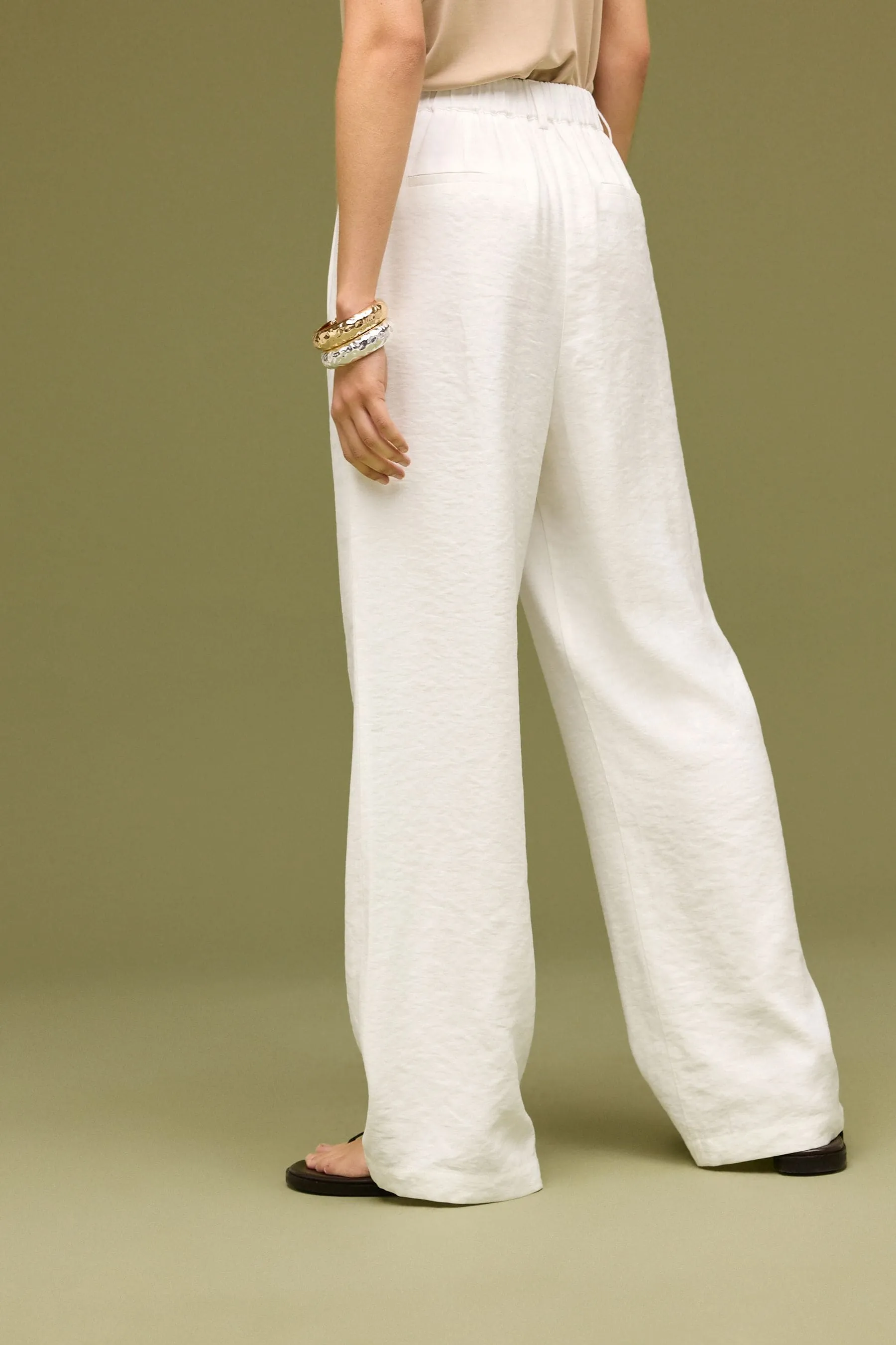 Fondo ampio con Pantaloni