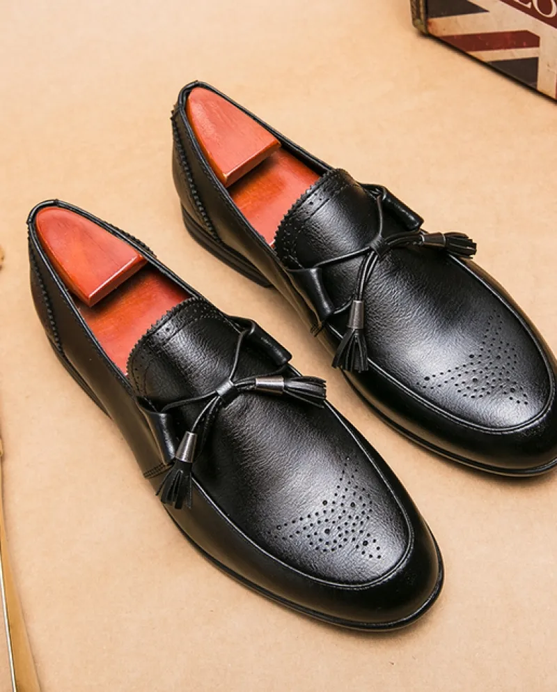New Designer British Nappe Marrone Nero Slip On Oxford Scarpe Mocassini Wedding Prom Homecoming Party Calzature Zapatos H